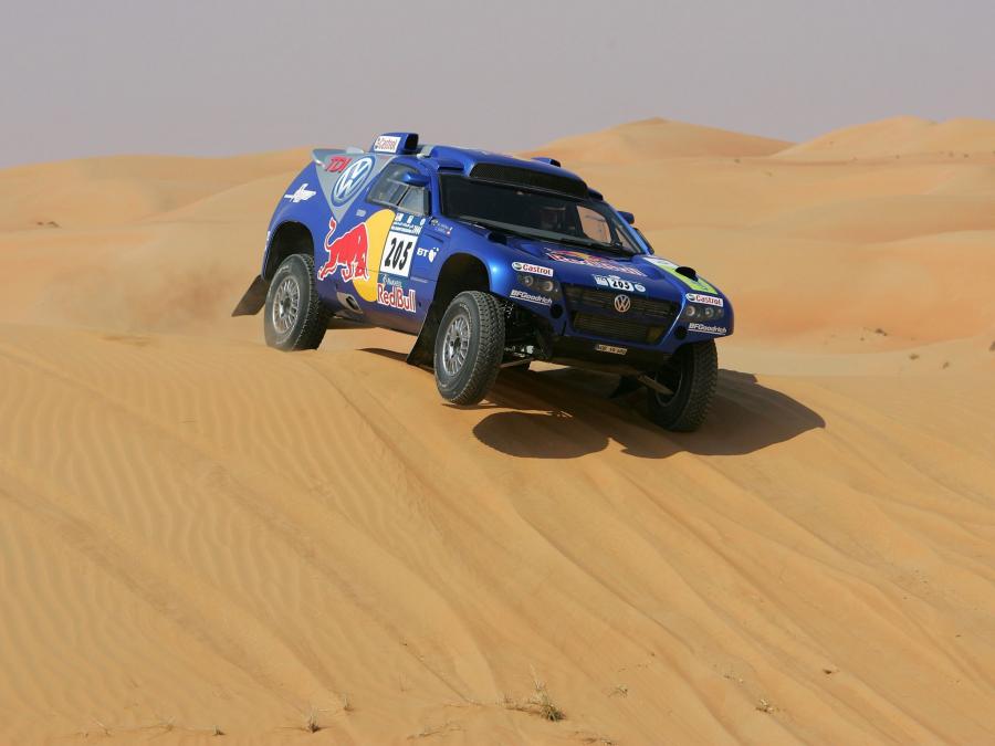  Volkswagen Touareg Race 2004 года  (фото 2 из 15)